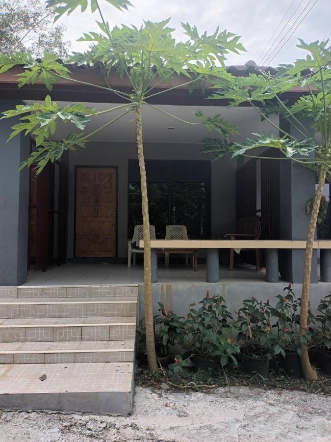 度假居 班考麦开兰达村旅馆 Ko Lanta